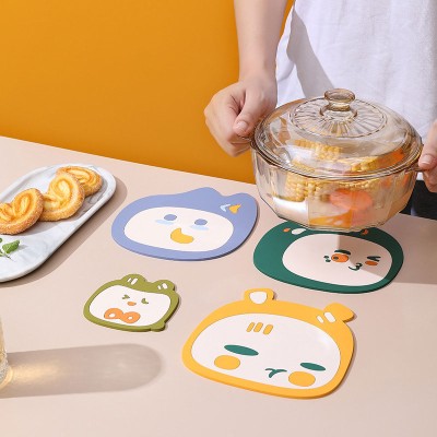 Cute Cartoon-Shaped Household Bowl Pads, Waterproof and Oil-Proof