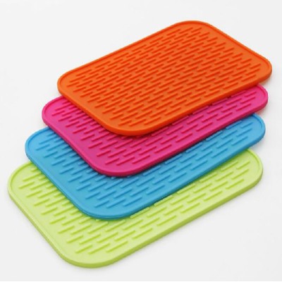 Rectangular Anti-Slip and Heat Insulation Silicone Mats for Pots, Bowls and Tableware Wholesale Suppliers