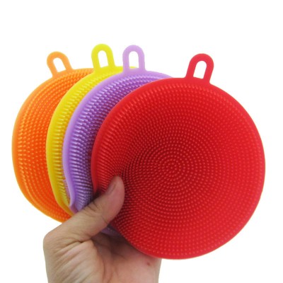 Versatile Silicone Coasters: Usable as Cup Mats and Dishwashing Brushes for Heat Resistance and Thermal Insulation