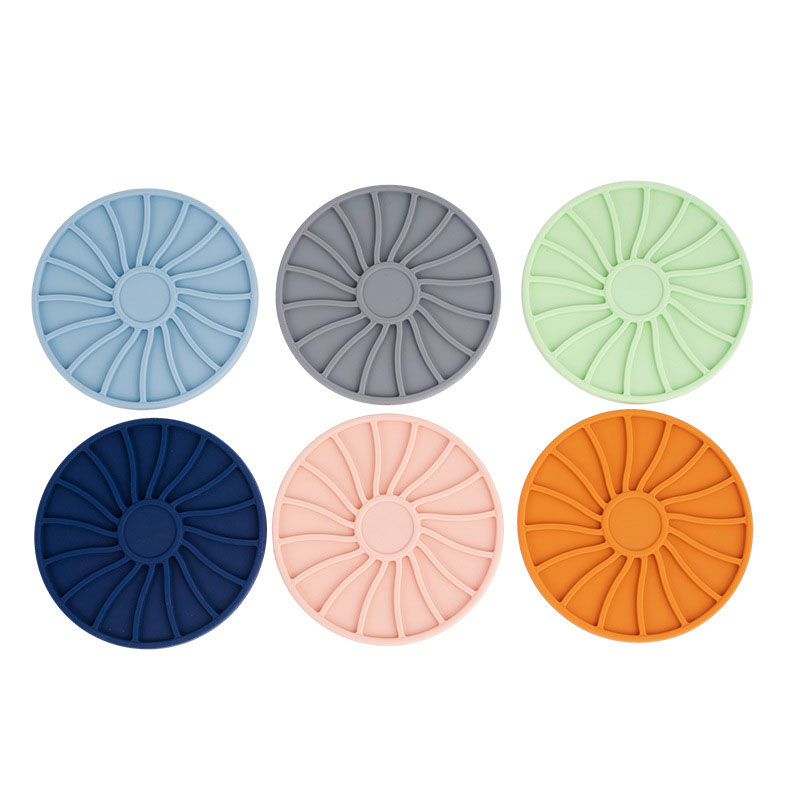 Innovative Round Kettle Coffee Silicone Coasters - Heat-Resistant and Anti-Slip Table Mats