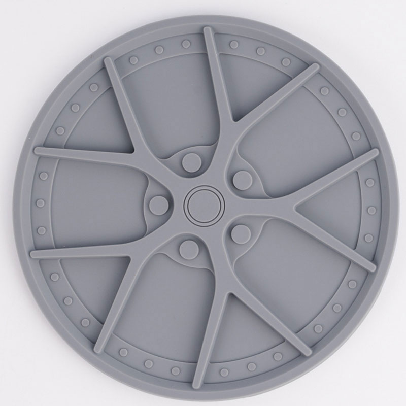 Wheel Hub-Inspired Textured Silicone Coasters - Heat Resistant and Anti-Slip for Coffee Cups and Kettles - Silicone Pads