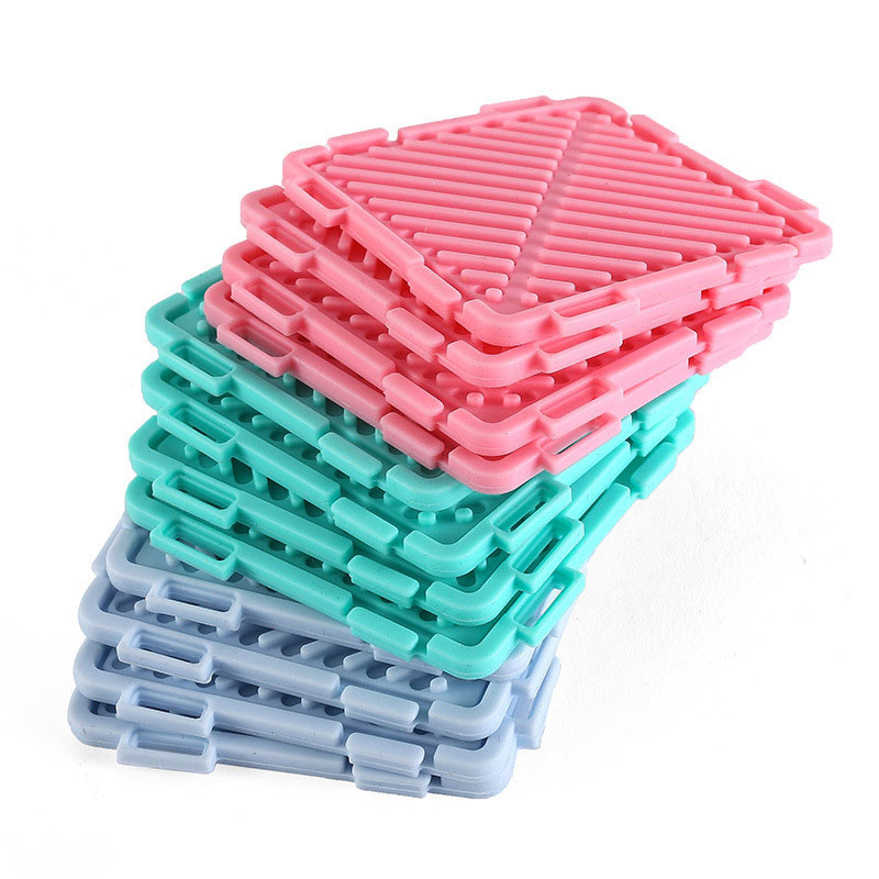 Joinable Kitchen Tabletop Silicone Mats with Anti-Slip and Heat-Resistant Properties for Silicone Coasters